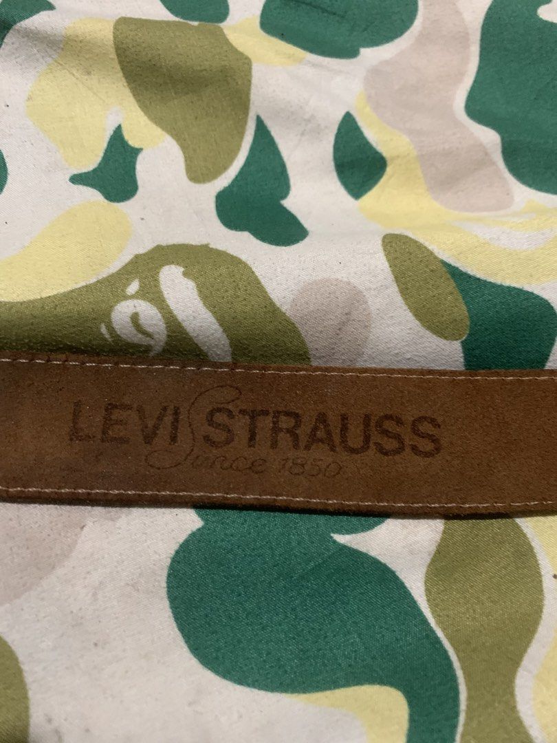 Levi's Strauss Since 1850 Leather Belt (Category: Belts) located in Cagayan de Oro. Submitted by agboysalis60090 (Listing ID 1439900093, Image 2). Description: Genuine Levi's Strauss belt with a classic buckle. Features the iconic Levi's logo embossed on the leather. The distressed leather gives it a vintage and rugged look, perfect for everyday wear. A timeless accessory for any wardrobe.Sign of usage.