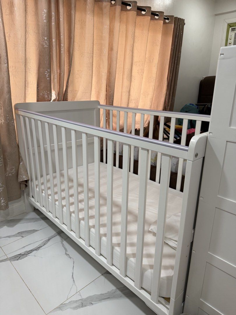 Like New Cuddlebug Fontana 2-in-1 Convertible Crib (Category: Cots & Cribs) located in Cebu City. Submitted by jirehrochelle (Listing ID 1439841979, Image 2). Description: FOR SALE Like New Cuddlebug Fontana 2-in-1 Convertible Crib Suitable from newborn up to 7 years old Includes: - Cuddlebug Fontana Crib - Uratex Purifoam Crib Mattress - 4 Tiny Winks Fitted Crib Sheets - Crib Sheet Set (one piece design) All for just ₱14,000, negotiable! In grea