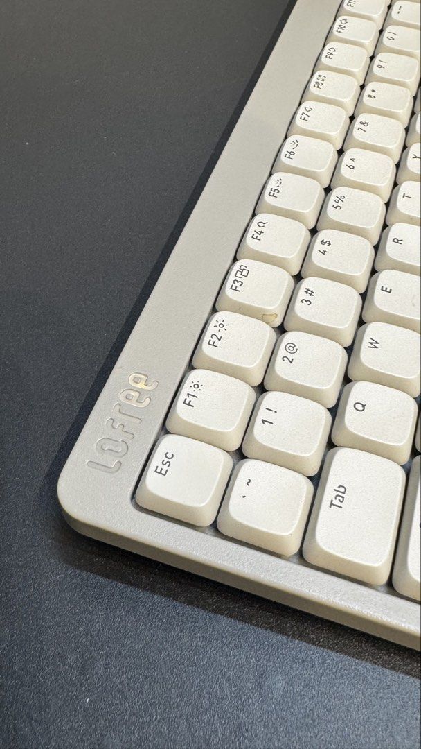 LOFREE Flow Lite 100 keys Mechanical Keyboard - White463995920177571841
