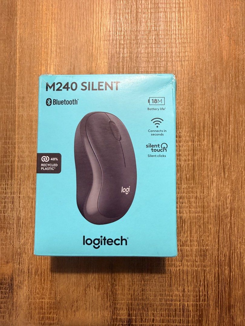 Logitech M240 mouse463717478192926720