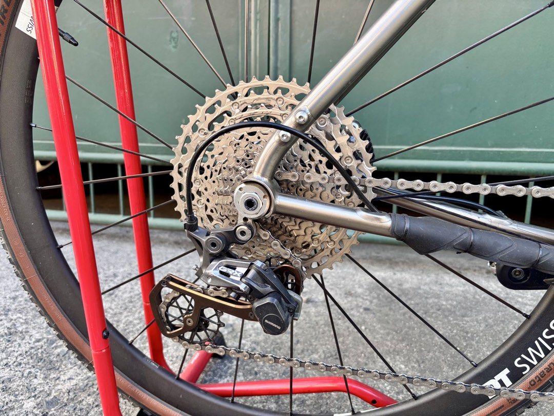 Lynskey GR300 Titanium (Medium) (Category: Bicycles) located in Makati City. Submitted by nik0535 (Listing ID 1439866428, Image 3). Description: Frameset: Lynskey GR300 Titanium (M) Groupset: Shimano GRX 1X11 speed Rd hanger: upgrade to garbaruk Chaninring- upgraded to stone 46T Rimset: DT Swiss P1800 Splin Tires: Pirelli Cinturato Gravel M 35C Pedals: Shimano EH500 Saddle- Brooks C17 Dropbar- Ritchey All stock parts are included ASKING PRICE: PH