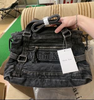 由 jacky_klein (刊登 ID 1439976825，圖片 1) 提交，位於 的 (類別：)，說明：。