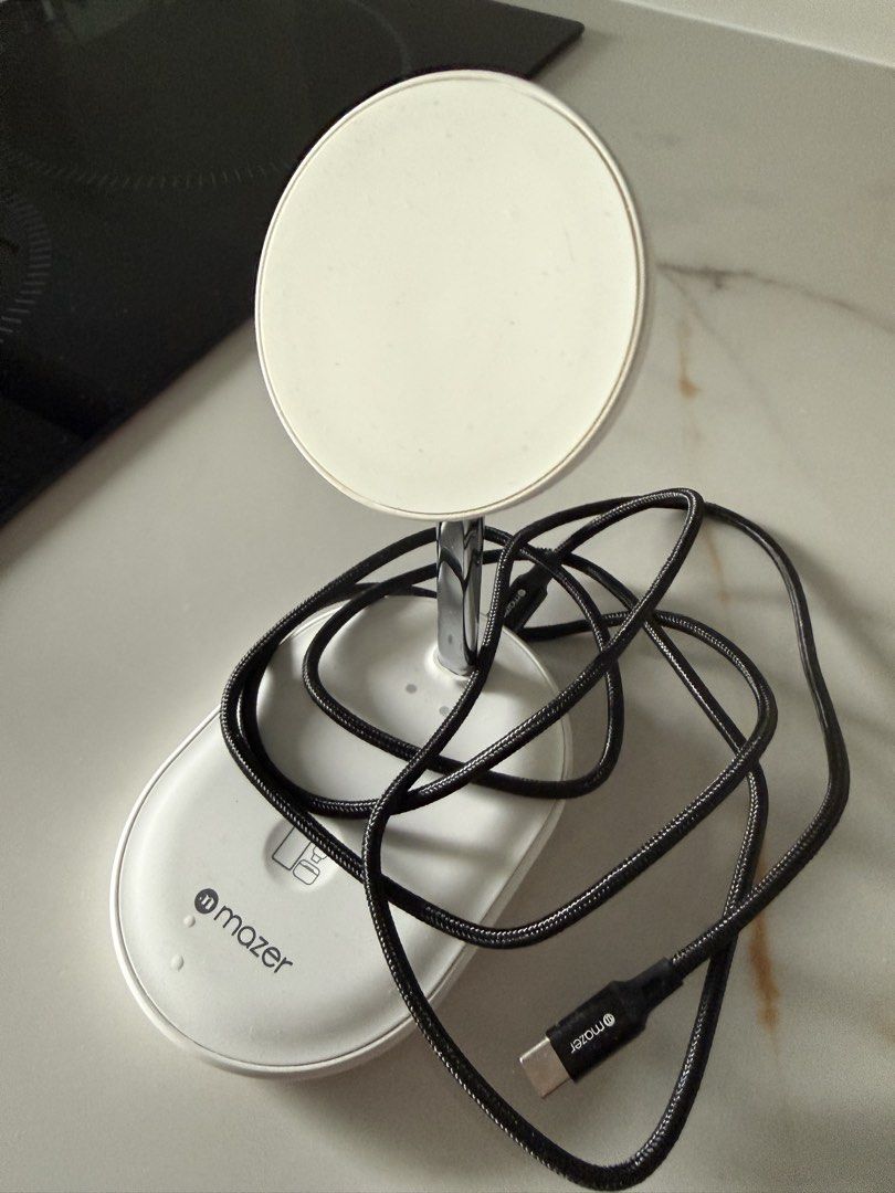 Mazer Wireless Charger Stand with USB-C Cable, Mobile Phones &amp; Gadgets ...