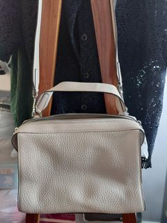 （分類：）位於 。 由 kwongyu 提交（商品編號 1439906431，圖片 1）。簡介： 。