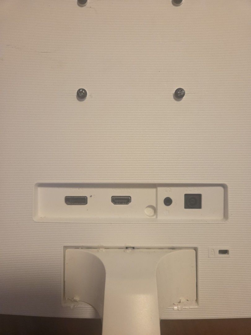 Monitor463975313856286723