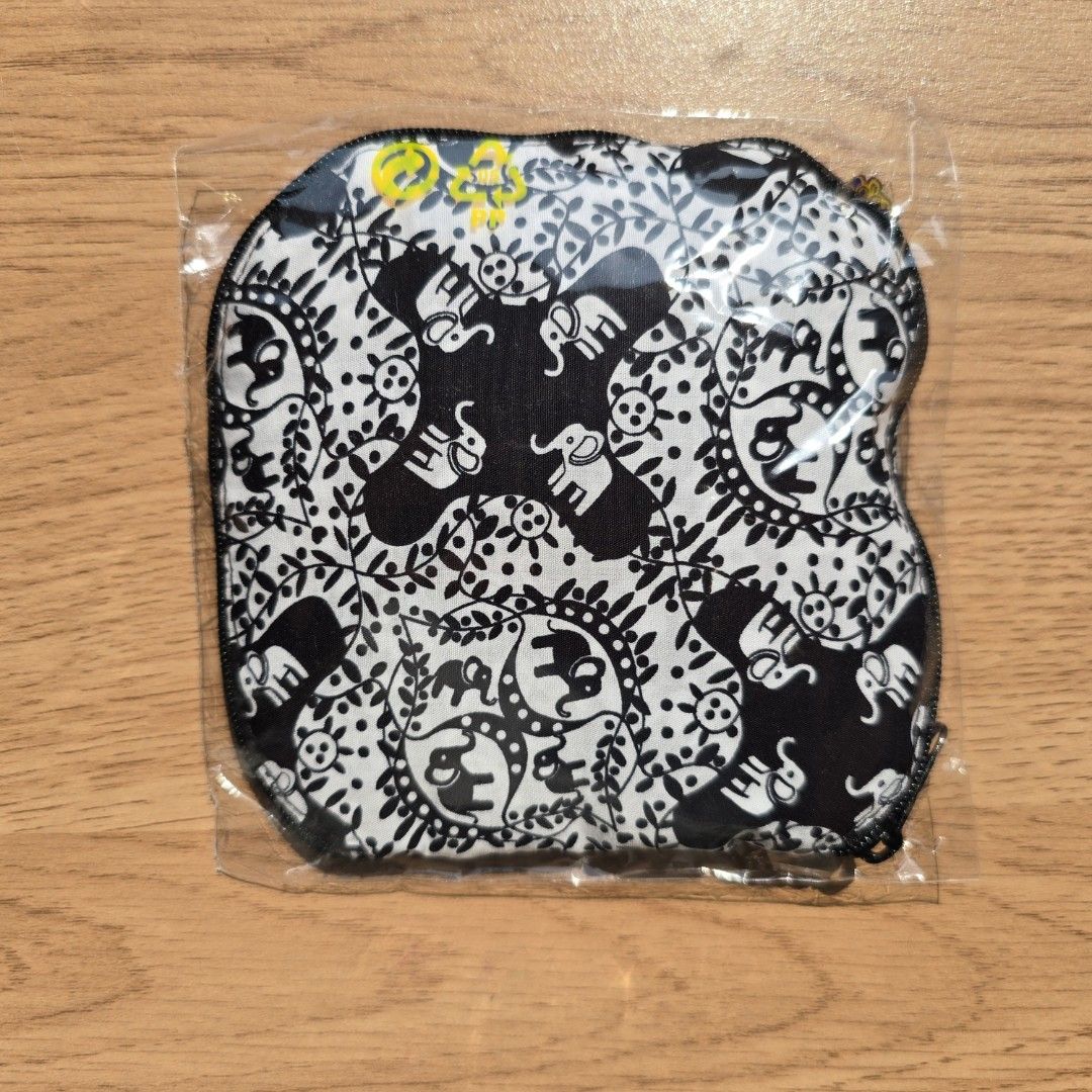 Naraya Foldable Shopping Bag (Category: Tote Bags) located in Quezon City. Submitted by declutterwithnic (Listing ID 1439865243, Image 2). Description: -Naraya foldable shopping bag - Unique black and white elephant pattern - Comes with a compact, zippered pouch - Easy to store and carry - New with original price tag attached.