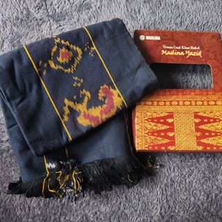 (Kategori: ) berada di . Dikirim oleh octa27_tenun (ID iklan 1439868932, Gambar 1). Deskripsi: .
