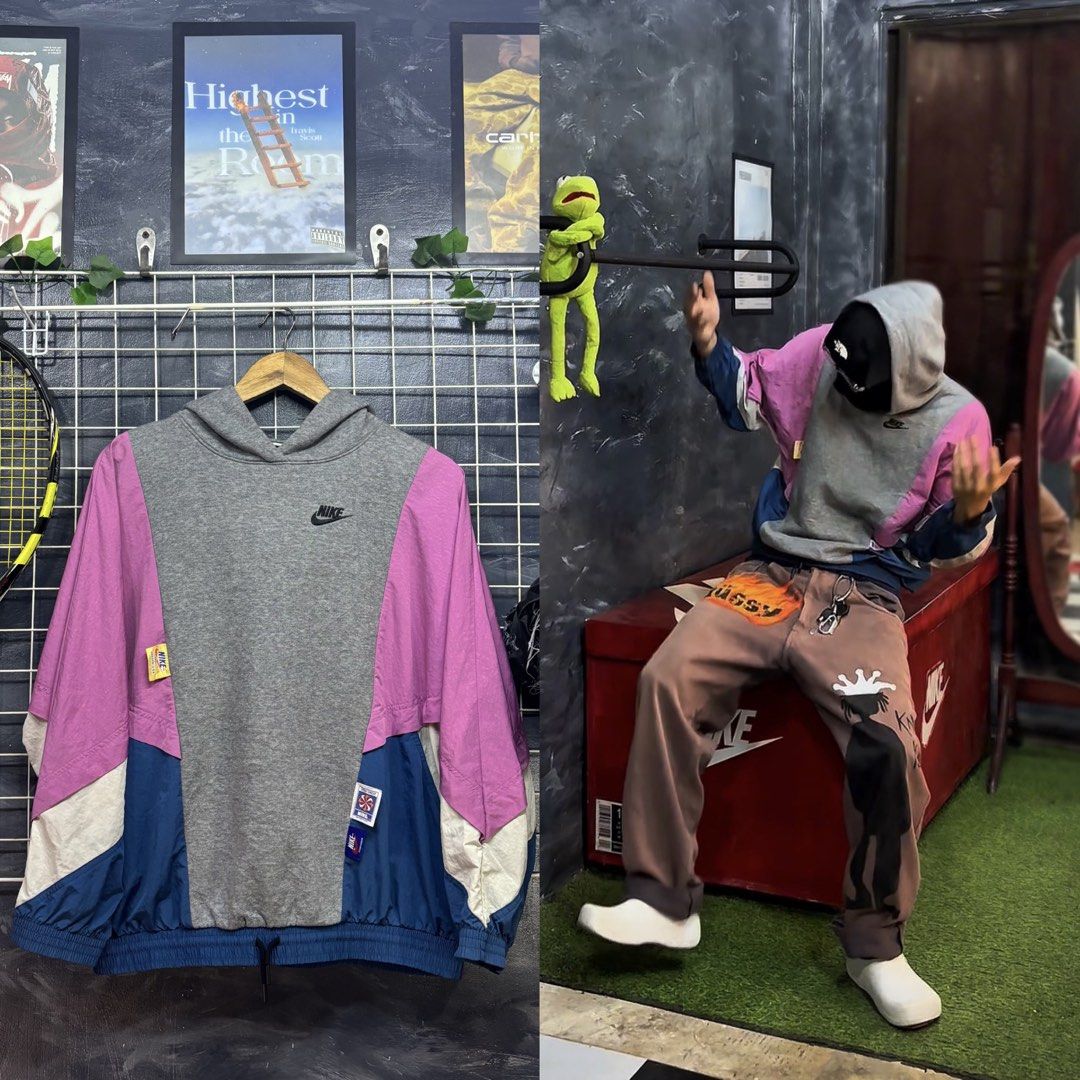 NIKE ACTIVEWEAR ICON TRI-TONE WINDBREAKER (Category: Activewear) located in Cabadbaran. Submitted by zacskin101100 (Listing ID 1439967341, Image 1). Description: Item: N—KE ACTIVE WEAR ICON PULLOVER HOODIE (PURPLE BLUE) • Small on tag Dimes: 25 width x 25 width Condition: 9.5/10 Color rate: 9.5/10 Featured: Multiple Vintage Icons of N—KE. Triple Tone Flex. Issue: None Claim: ₱799 (Yours Automatically) 🚚 : JNT ✍️: Buyers must shoulder shipping fe
