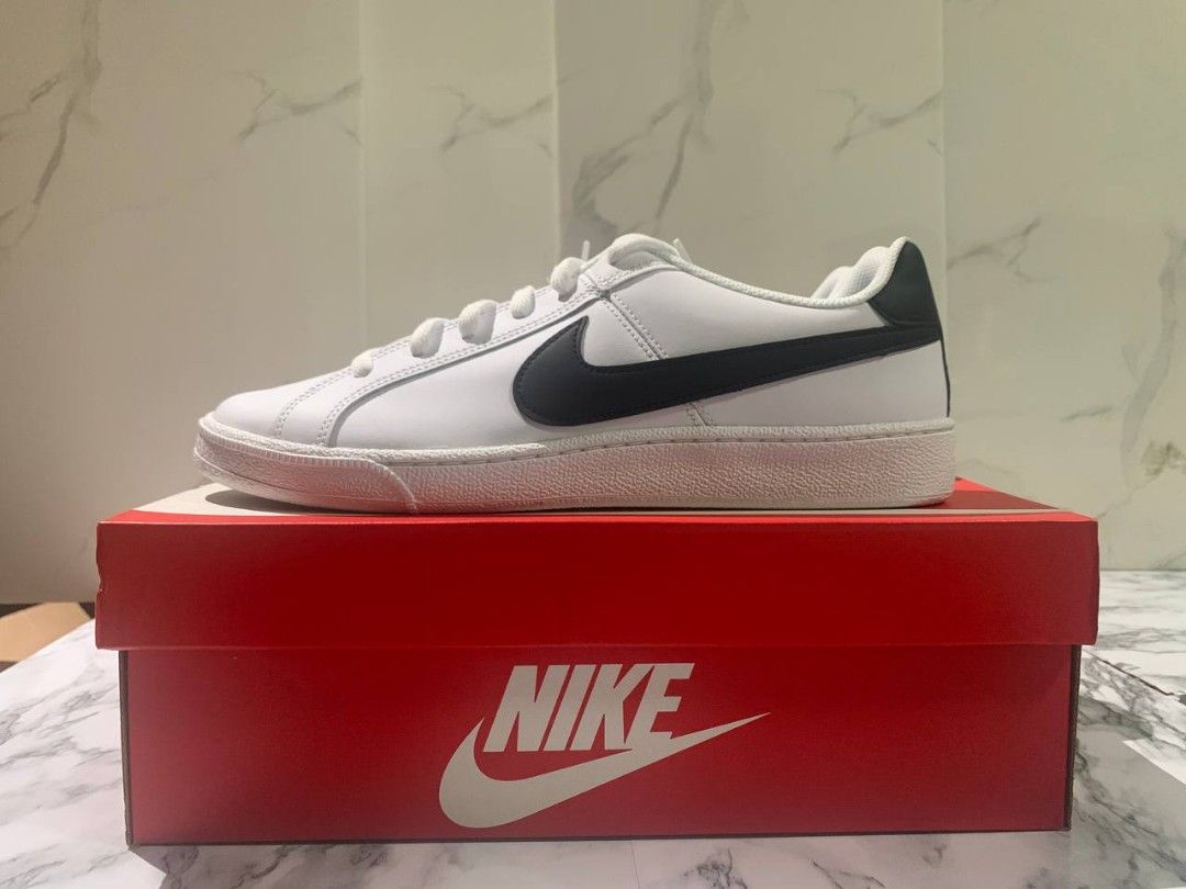 Nike Court Royale 2 NN (Category: Sneakers) located in Manila. Submitted by goldenlion-c7f9 (Listing ID 1439938194, Image 2). Description: Nike Court Royale 2 NN Colorway: White/Black Style Code: DH3160-101 • Size: EU 41 / CM 26 / UK 7 / BR 39.5 • Low-cut silhouette with classic lace-up closure • Synthetic leather upper for a clean and durable finish • Cushioned insole for everyday comfort • Rubber outsole with textured grip pattern • Lightweight