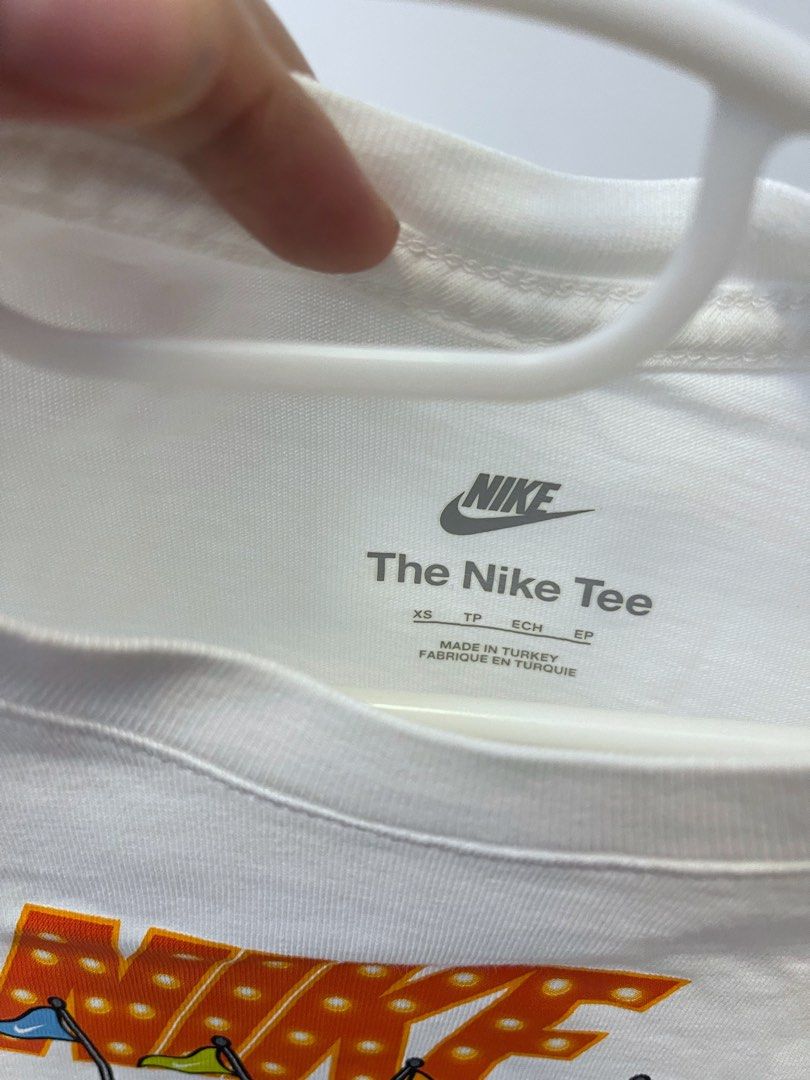 Nike kids small and XS (Category: Babies & Kids Fashion) located in San Fernando. Submitted by eminem2902 (Listing ID 1439859172, Image 3). Description: size on tag XS and Small fit 6-7Y take all for 1k pass sa lowballers.