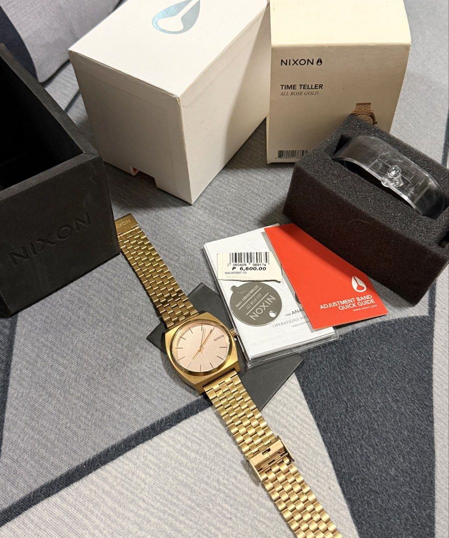 Nixon - Time teller rose gold (Category: Men's Watches) located in Tarlac. Submitted by random.stufff (Listing ID 1439936276, Image 1). Description: Nixon Time Teller Rose Gold 36mm In good condition, normal signs of wear Working condition No major flaw, some minimal scratches. - Complete with box and manual ₱2,700 free shipping Tarlac area.