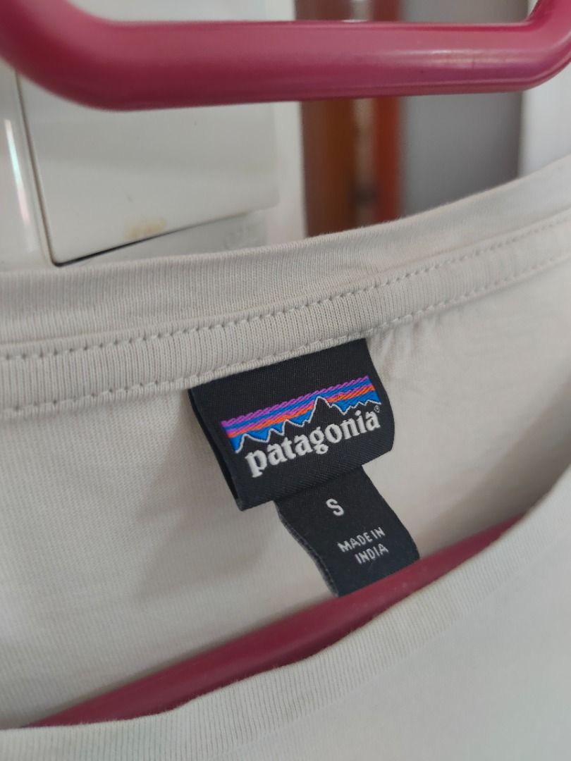 Patagonia Longsleeve shirt - Small (Category: Coats, Jackets and Outerwear) located in Dasmarinas. Submitted by acesteve (Listing ID 1439928049, Image 2). Description: Size in inches: 18 width 23 length No issues or alterations MOP: Gcash.