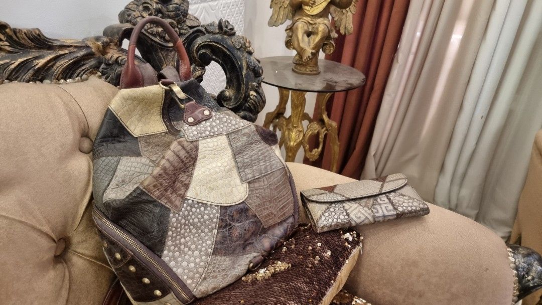 Patchwork Genuine Leather Handbag / Backpack / Bag and Wallet Set (Category: Luxury Bags & Wallets) located in Quezon City. Submitted by iceliao2020 (Listing ID 1439813888, Image 1). Description: sold as set genuine leather .