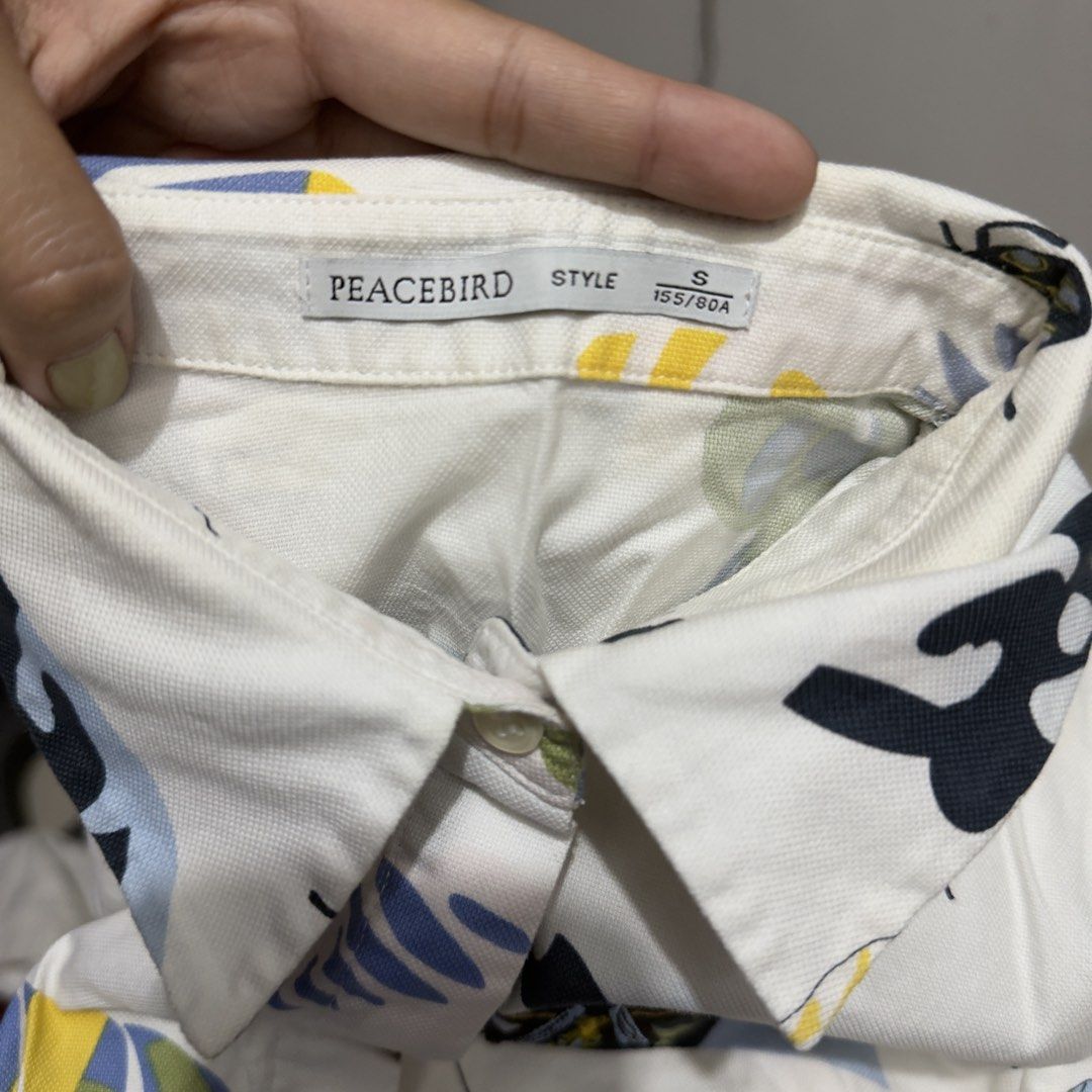 Cute Romper (Category: Jumpsuits) located in Quezon City. Submitted by pljdlrs (Listing ID 1439911112, Image 3). Description: - Cute and quirky short jumpsuit from PEACEBIRD STYLE. - Fun all-over print of insects and tropical leaves on a white background. - Features a collared neckline and short sleeves. - Ideal for casual outings or fun events..