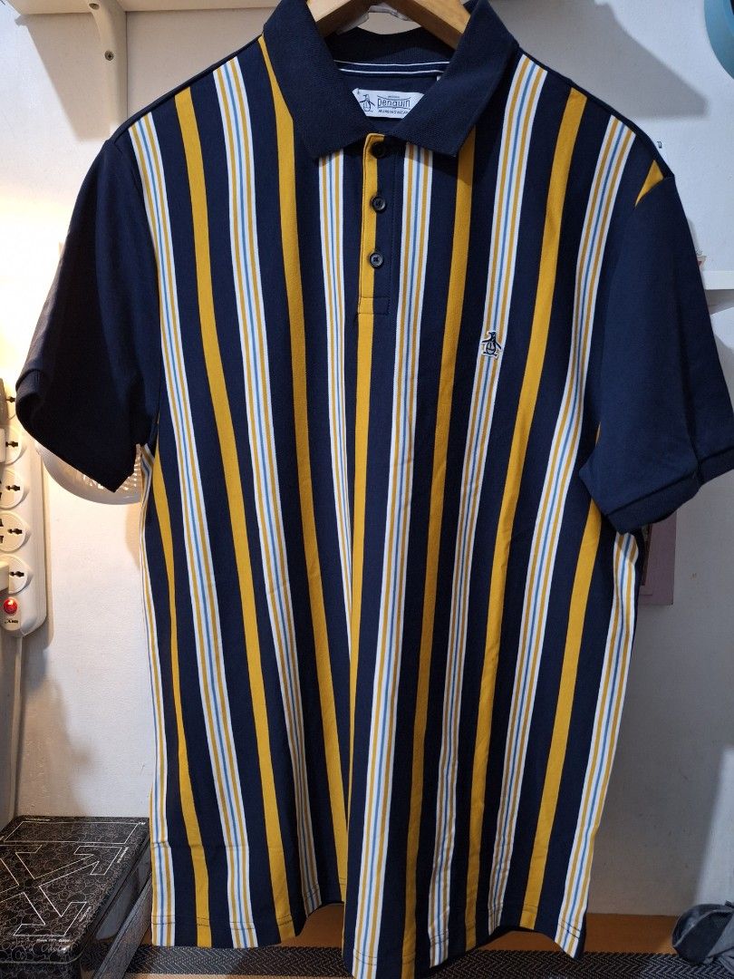 Penguin poloshirts polyester drifit (Category: Tshirts & Polo Shirts ) located in Muntinlupa City. Submitted by kstefanomela14 (Listing ID 1439929534, Image 1). Description: 1,800 Brandnew Original Penguin Drifit polyester Large - 21.5 x 29 Cod Cop lalamove j&t Lbc j&t.