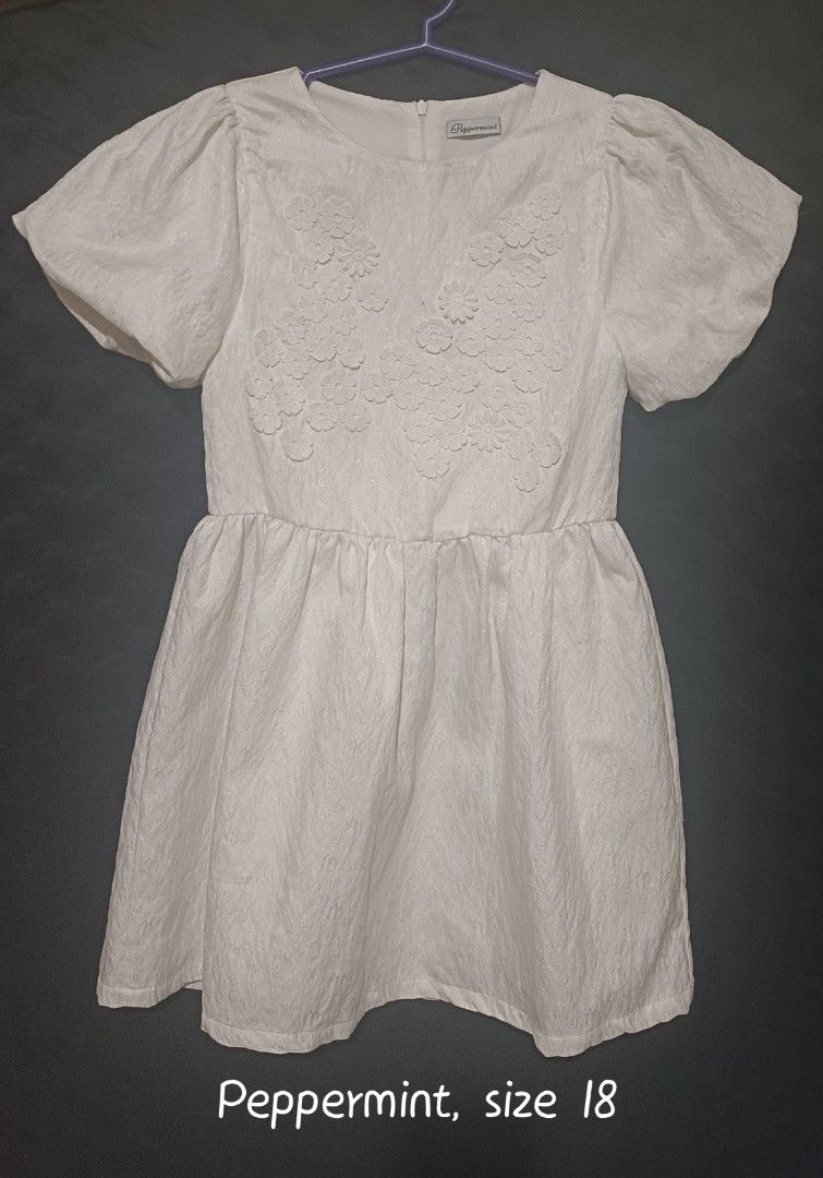 Take all dresses - Gingersnaps,Peppermint,CJ Studio (Category: Dresses) located in Makati City. Submitted by breispreloved (Listing ID 1439938084, Image 1). Description: Take all dresses , size 12-18 bought from the store except.CJ Studio (gifted) Used but not abused mop: GCash, bpi, aub, maribank loc: Pinagsama, Taguig.