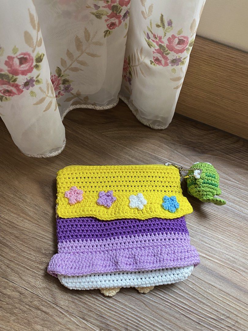 Pixie Dusting - Rapunzel Mini Pouch (Category: Handmade Craft) located in Singapore. Submitted by mrs.happy.shopping (Listing ID 1439897559, Image 2). Description: Mini Pouch about 10 cm height (12 cm length x 2 cm depth) Great gift for Pixie Dusting on your Disney Cruise trip. Unforgetable Gift 🎁 DM for more detail.