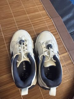 （分類：）位於 。 由 tani71819 提交（商品編號 1439839986，圖片 1）。簡介： 。
