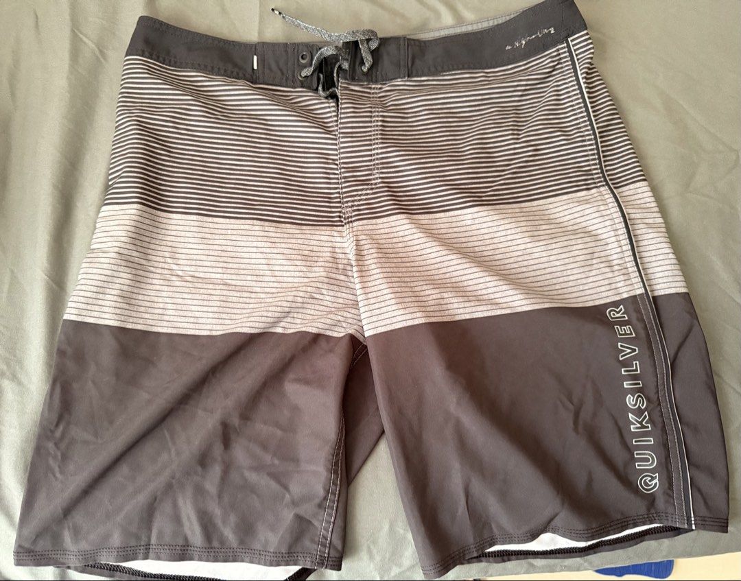 Quiksilver Highline Board Shorts - Size 34 (Category: Swim Trunks & Board Shorts) located in Quezon City. Submitted by wringwraith (Listing ID 1439824678, Image 1). Description: Quiksilver Men's boardshorts Size 34 on tag Condition 8/10 Used less than 10 times 100% guaranteed authentic No issues .