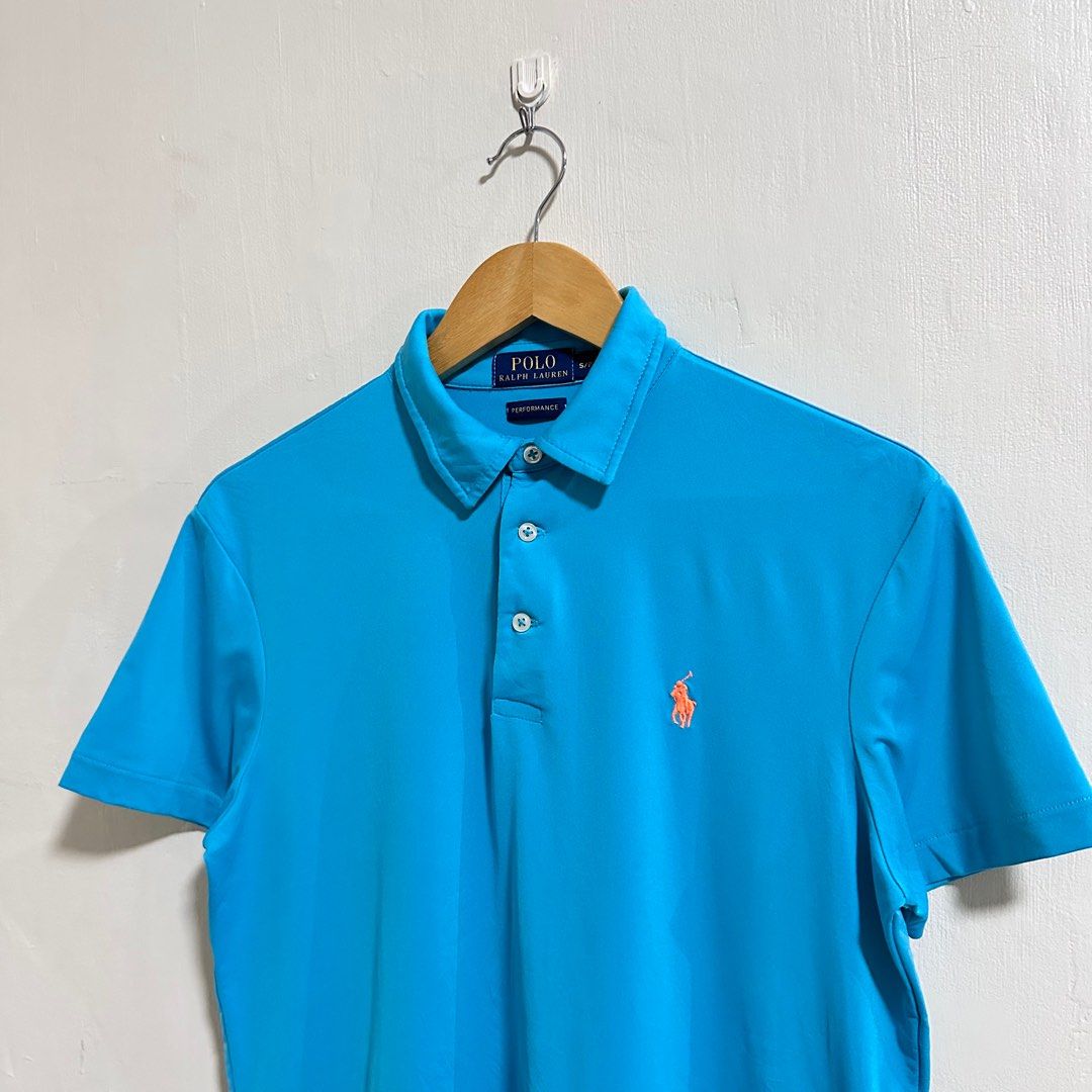 Ralph Lauren Polo Shirt (Category: Tshirts & Polo Shirts ) located in Irosin. Submitted by kylebri (Listing ID 1439948478, Image 2). Description: Ralph Lauren Polo Shirt Stretch Fabric good as new condition no issue size medium 20W x 27-29 ( long back! direct message me ! 📥.