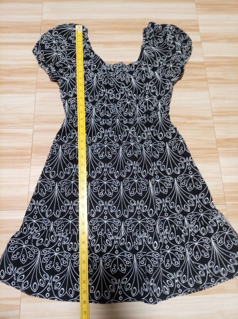 REITMANS Short-Flutter-Sleeve Wrap Eyelet Dress (Category: Dresses) located in Calasiao. Submitted by thrift205 (Listing ID 1439899008, Image 2). Description: REITMANS Short-Flutter-Sleeve Wrap Eyelet Dress SP on tag #23.