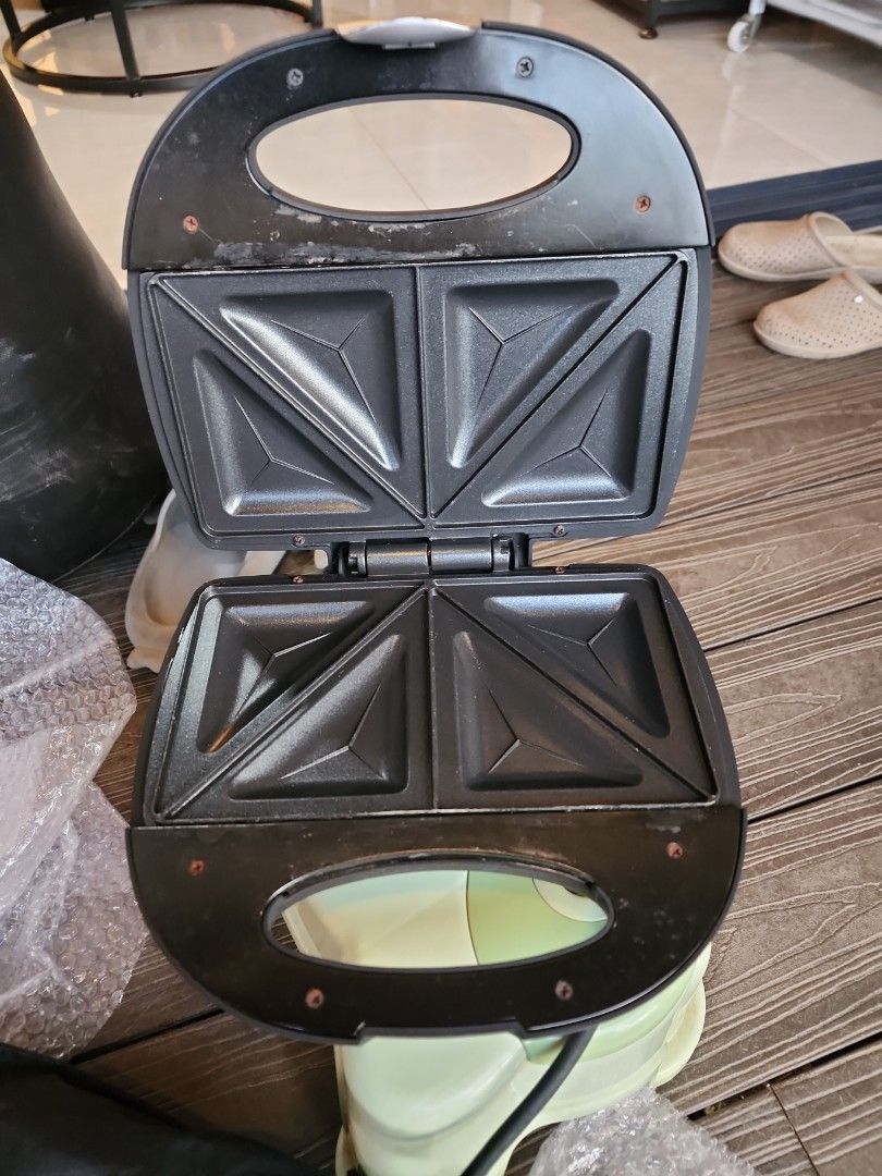 Rommelsbacher toaster - Germany, TV & Home Appliances, Kitchen ...