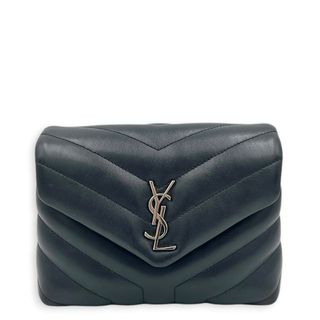 (Category: ) located in . Submitted by carousellluxury (Listing ID 1439859650, Image 1). Description: .