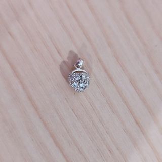 (Category: ) located in . Submitted by whimsicalfinds (Listing ID 1439823066, Image 1). Description: .