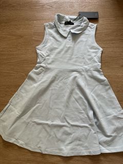 (Category: ) located in . Submitted by wardrobexx (Listing ID 1439818720, Image 1). Description: .