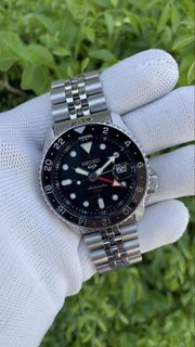 (Category: ) located in . Submitted by WellWatchesss (Listing ID 1439820155, Image 1). Description: .