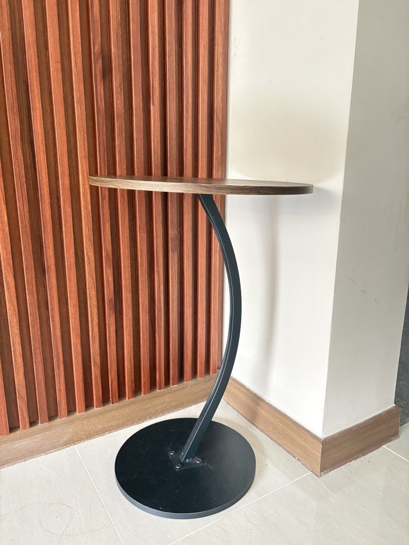 Side table (Category: Tables & Sets) located in Singapore. Submitted by goldenmountain.70d595 (Listing ID 1439889588, Image 2). Description: Condition: 8/10 Minor scratches $30 price includes delivery Can pay after receive or can pay by carousell.