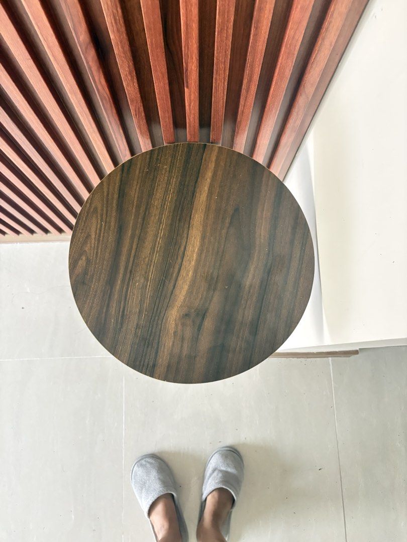 Side table (Category: Tables & Sets) located in Singapore. Submitted by goldenmountain.70d595 (Listing ID 1439889588, Image 3). Description: Condition: 8/10 Minor scratches $30 price includes delivery Can pay after receive or can pay by carousell.
