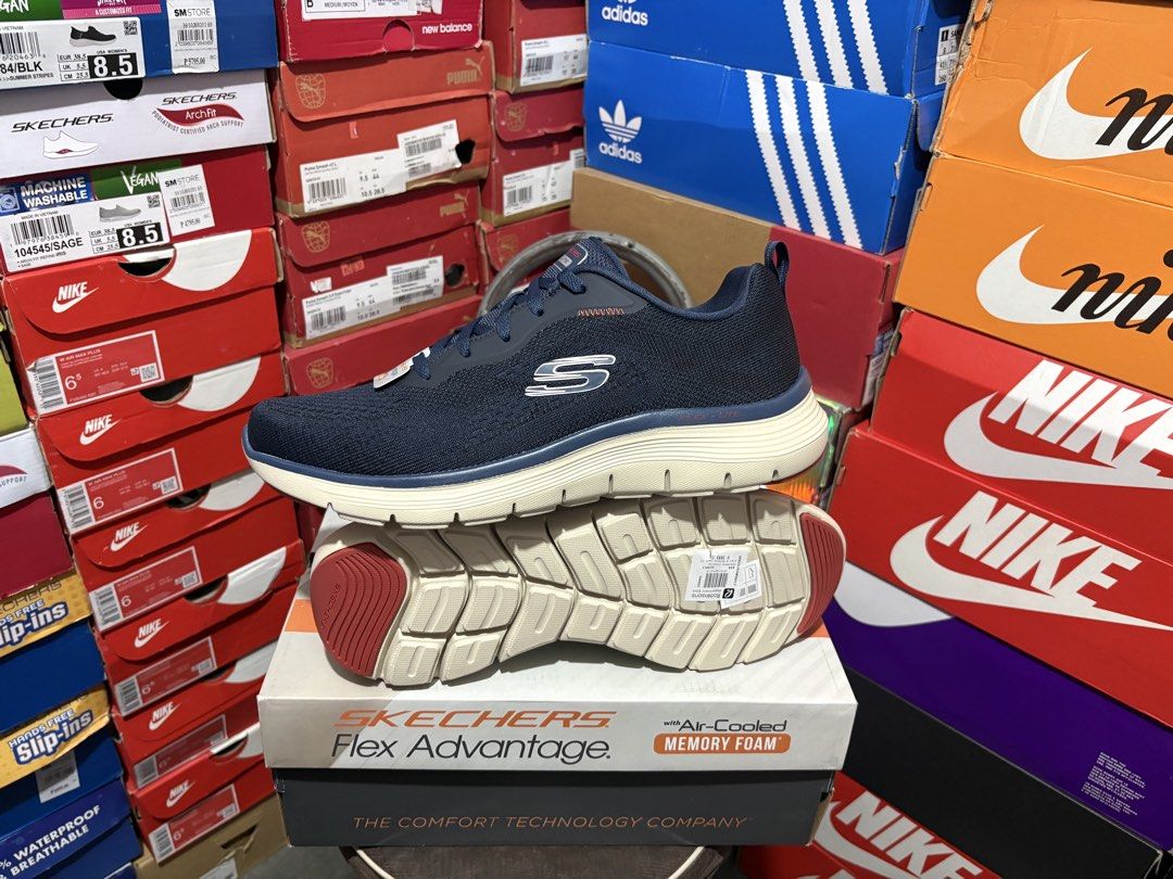 SKECHERS SHOES FOR MEN (Category: Sneakers) located in Manila. Submitted by renalyn1994 (Listing ID 1439939001, Image 3). Description: 100% ORIGINAL BRANDNEW WITH MEMORY FOAM FLEX ADVANTAGE SIZE: 8 / 10 / 11 US Mens .
