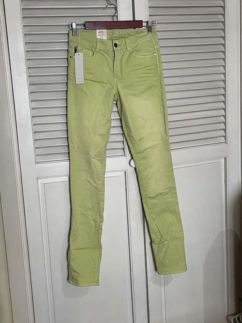 Esprit apple green jeans new w/tag (Category: Jeans) located in Manila. Submitted by candiecandy (Listing ID 1439840204, Image 1). Description: esprit apple green jeans.
