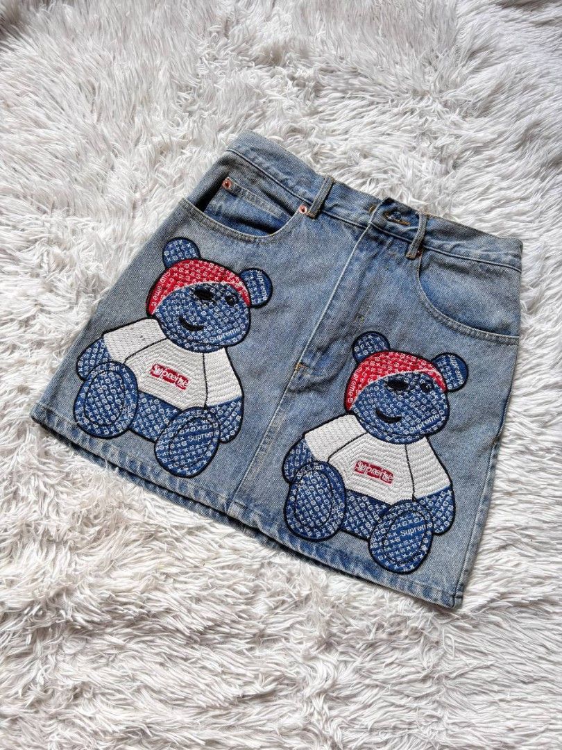 Supreme Lv Emroidered Bear Design Skirt (Category: Everything Else Others) located in Catbalogan. Submitted by kristinapi (Listing ID 1439831594, Image 1). Description: Dimes: 27 W 15.5 L Color rate: 9/10.