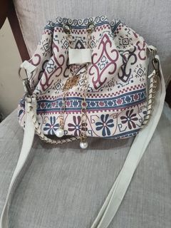 (Kategori: ) berada di . Dikirim oleh babe95 (ID iklan 1439950477, Gambar 1). Deskripsi: .