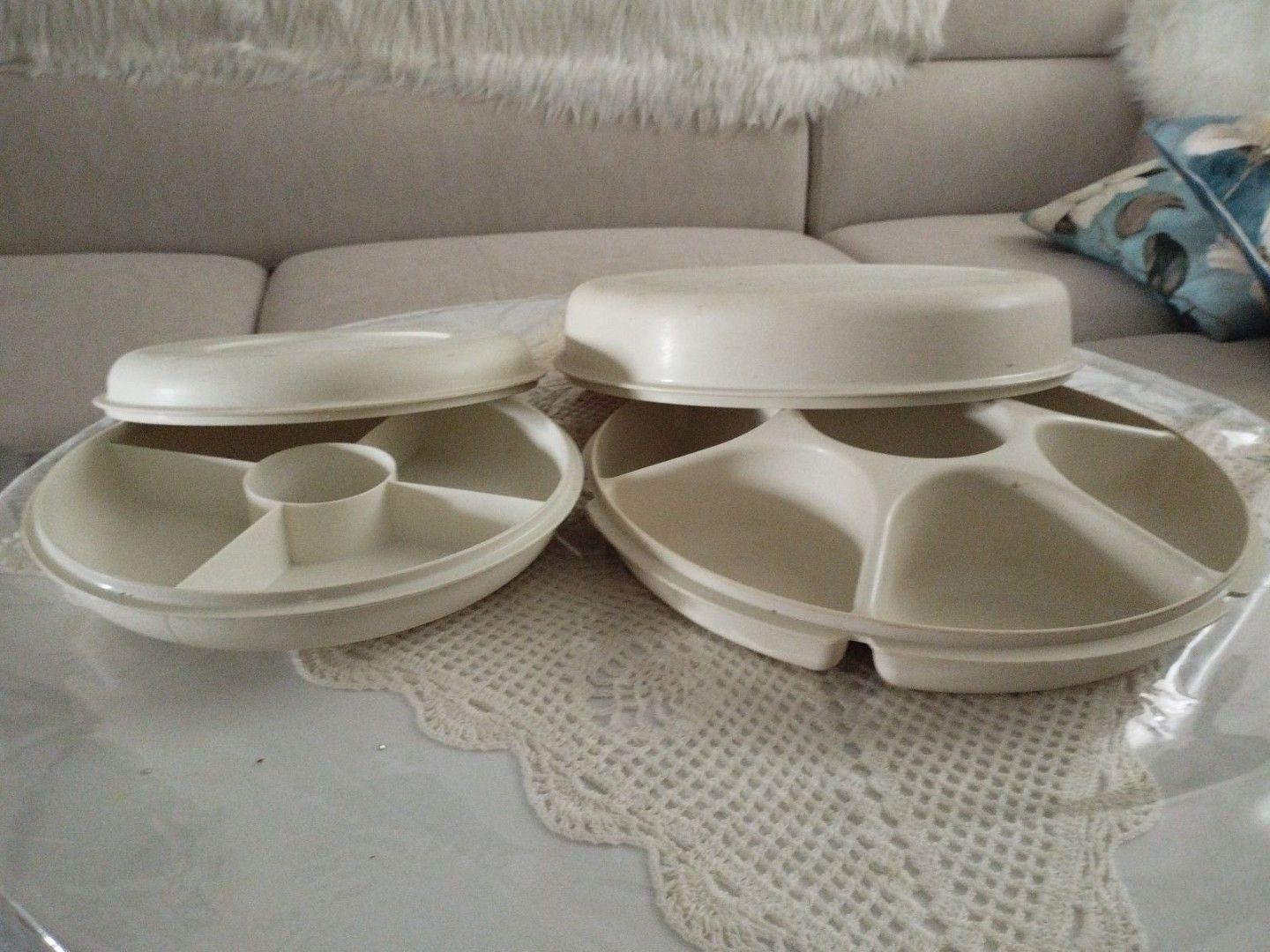 Tupperware Serving Platters with Lids463669756030494720