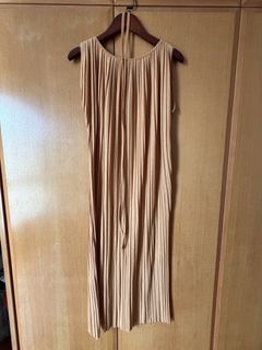 (Category: ) located in . Submitted by k_utama (Listing ID 1439830248, Image 1). Description: .