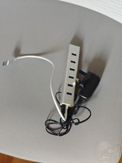 USB Hub with Power Adapter468328894159267840
