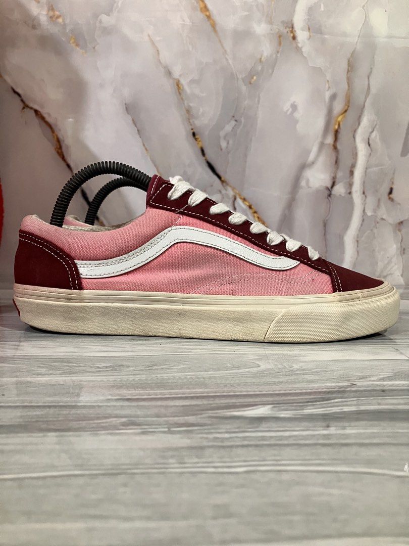 VANS STYLE 36 SNEAKERS SIZE 8 MEN 9.5 WOMEN (Category: Sneakers) located in General Mariano Alvarez. Submitted by adonid (Listing ID 1439825616, Image 1). Description: VANS STYLE 36 SNEAKERS ORIGINAL VANS STYLE 36 SNEAKERS GOOD CONDITION NORMAL SIGN OF USAGE ONLY SIZE 8 MEN 9.5 WOMEN.