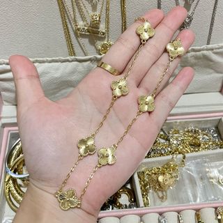 (Category: ) located in . Submitted by curatedbykhy (Listing ID 1439915814, Image 1). Description: .