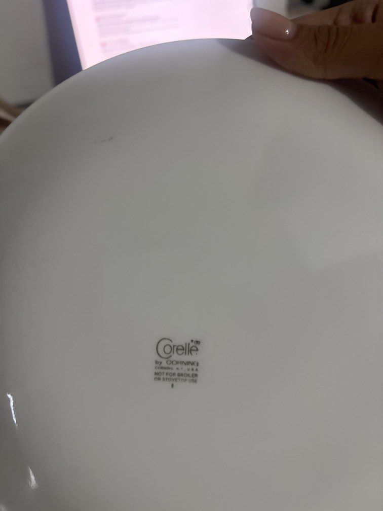 Vintage Corelle Plates (Category: Other Kitchenware & Tableware) located in Paranaque City. Submitted by coconati (Listing ID 1439901284, Image 2). Description: vintage corelle 320 each 4 pcs - 25cm 3 pcs - 27cm selling low to declutter asap check out page for more corelle items.