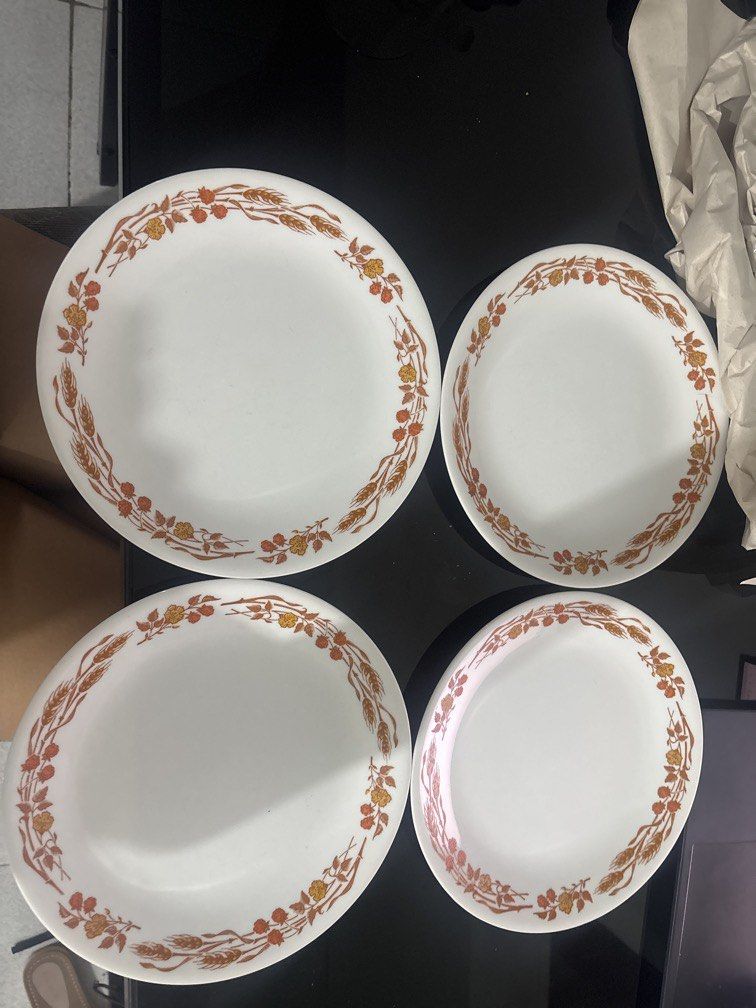 Vintage Corelle Plates (Category: Other Kitchenware & Tableware) located in Paranaque City. Submitted by coconati (Listing ID 1439901284, Image 1). Description: vintage corelle 320 each 4 pcs - 25cm 3 pcs - 27cm selling low to declutter asap check out page for more corelle items.