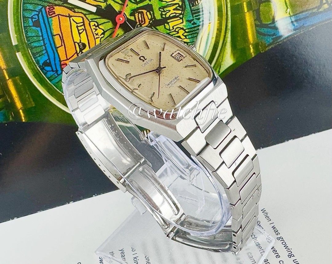 Vintage Omega Seamaster Automatic Watch (Category: Luxury Watches) located in Manila. Submitted by ab.authentic.collection (Listing ID 1439848070, Image 2). Description: Available for Sale Vintage Omega Seamaster Automatic - Ref. 366.0860 - 1970s - 1010 Machine - Original glass with omega logo - 35mm x 39mm from lugs to lugs - Approx. 7 inches wrist - Dial shows sign of aging (see pic) - Automatic; Keeps time - Unit only Open for Meetups (Sure bu