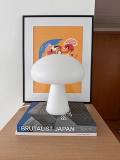 （分類：）位於 。 由 alessandra402 提交（商品編號 1439676790，圖片 1）。簡介： 。
