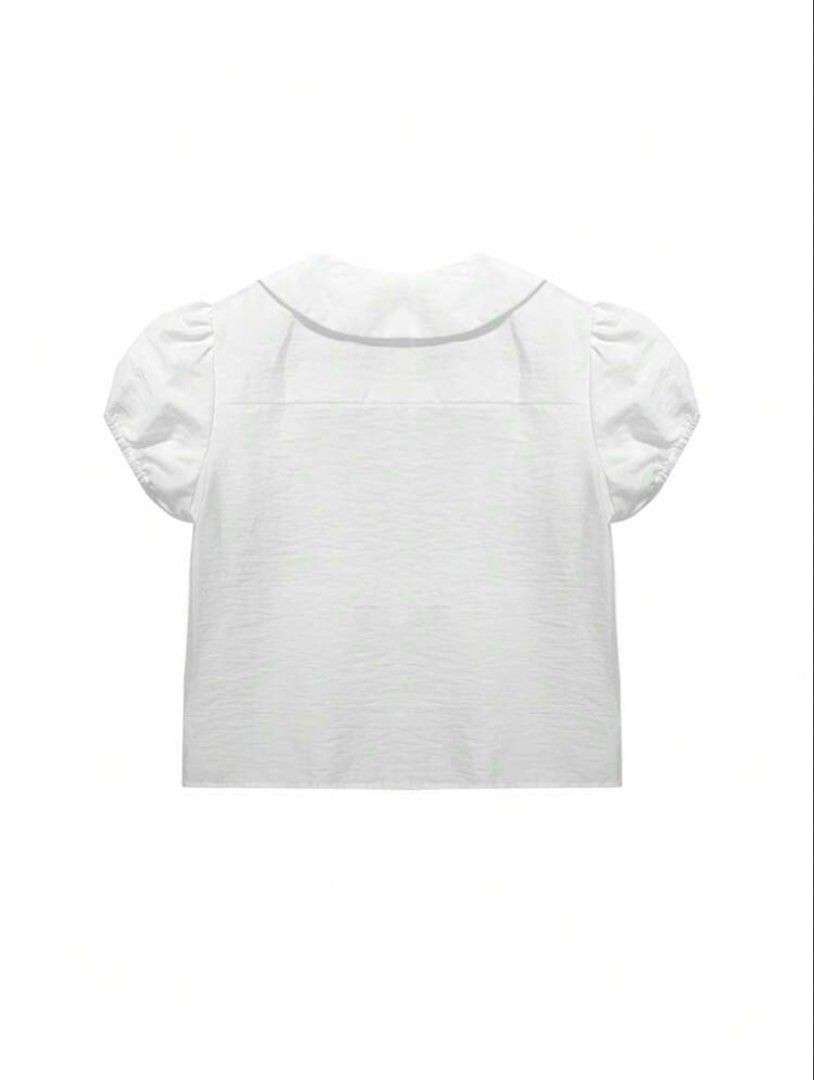 White Short Puff Sleeve Vintage Summer Blouse (Category: Blouses) located in Manila. Submitted by twabkeve (Listing ID 1439920859, Image 3). Description: .