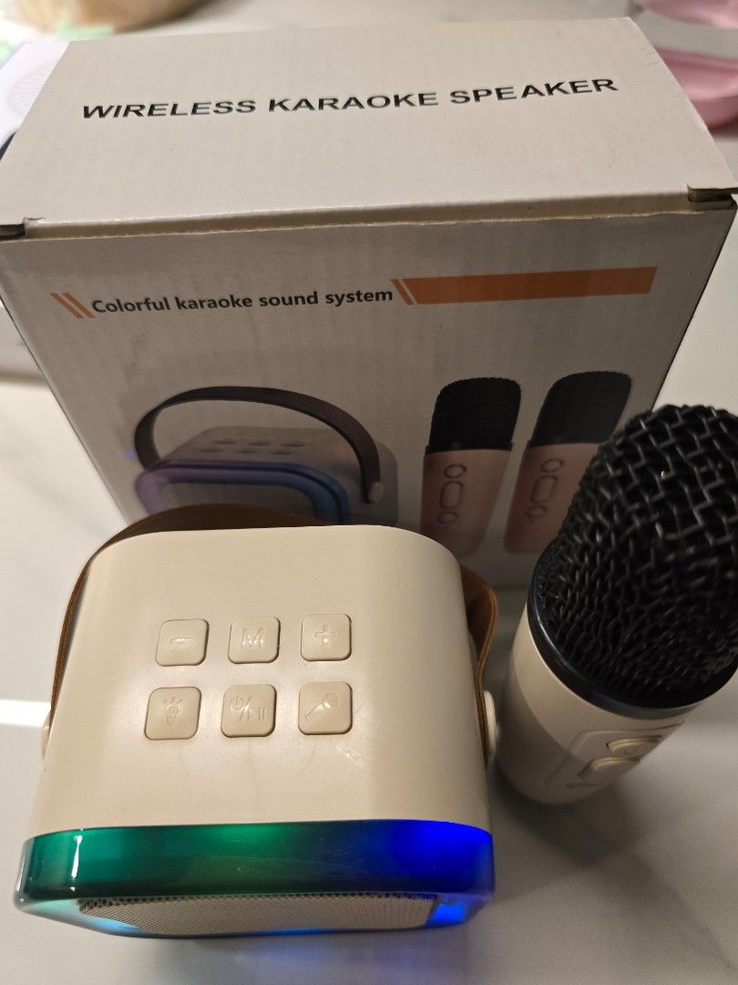 Wireless Karaoke Speaker System with Microphone480401532944404482