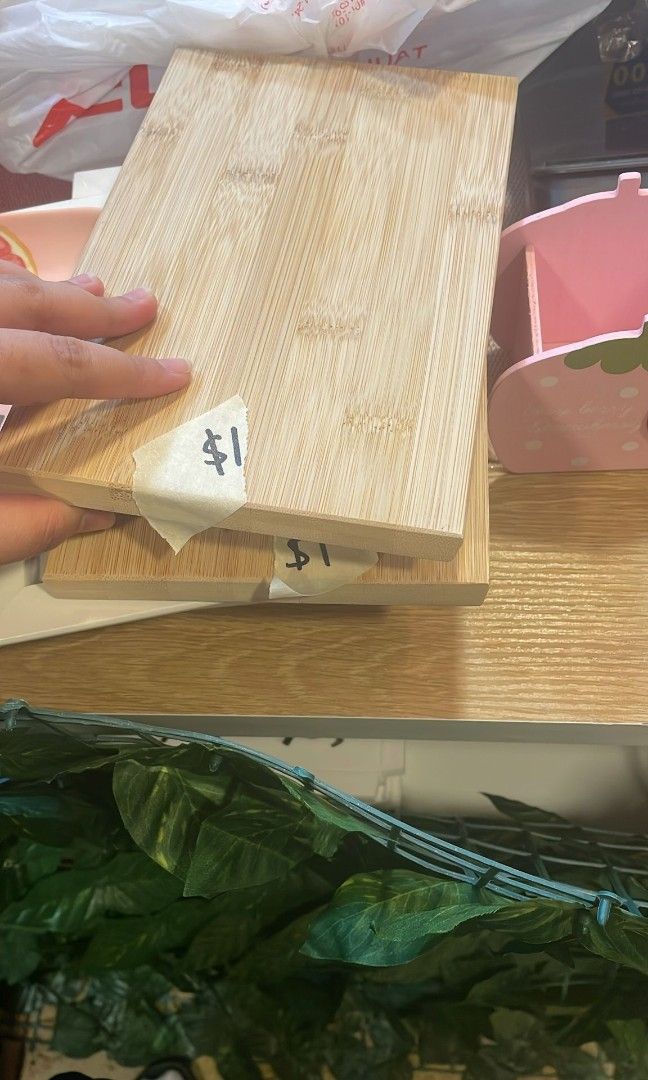 Wooden board464057076108513280