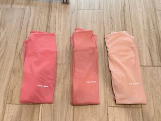 （分類：）位於 。 由 heehee.haha 提交（商品編號 1439894548，圖片 1）。簡介： 。