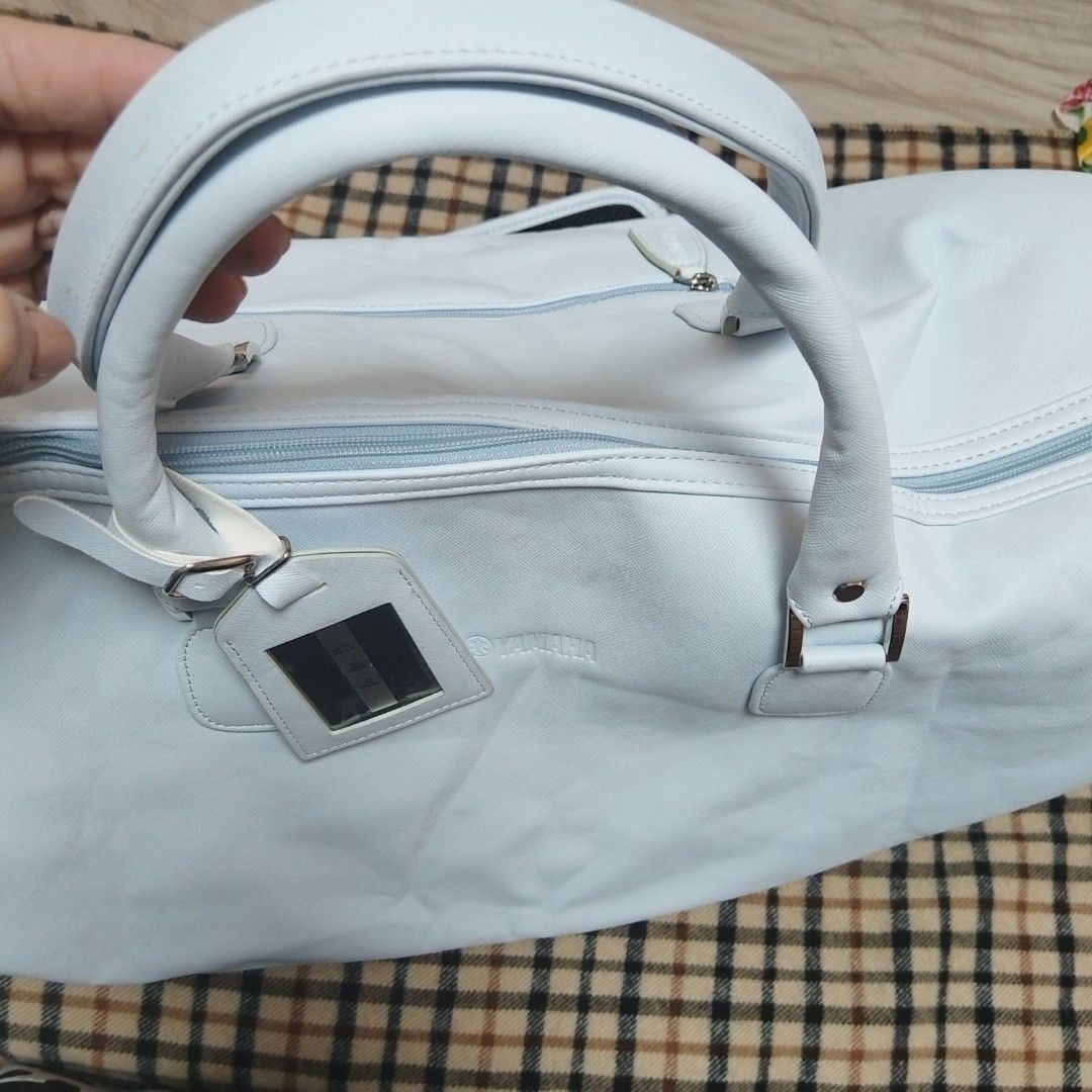 Yamaha Travel Bag Big Size (Category: Luxury Bags & Wallets) located in Bulacan. Submitted by brandedbagspreloved (Listing ID 1439877577, Image 3). Description: - Light blue Yamaha travel bag - Includes a shoulder strap - Main zippered compartment - Back zippered pocket - Features a handle - Yamaha logo tag - Interior with multiple organization compartments -with very minimal signs of use bawal sa maselan brandnew ang bilhin . as is size large to